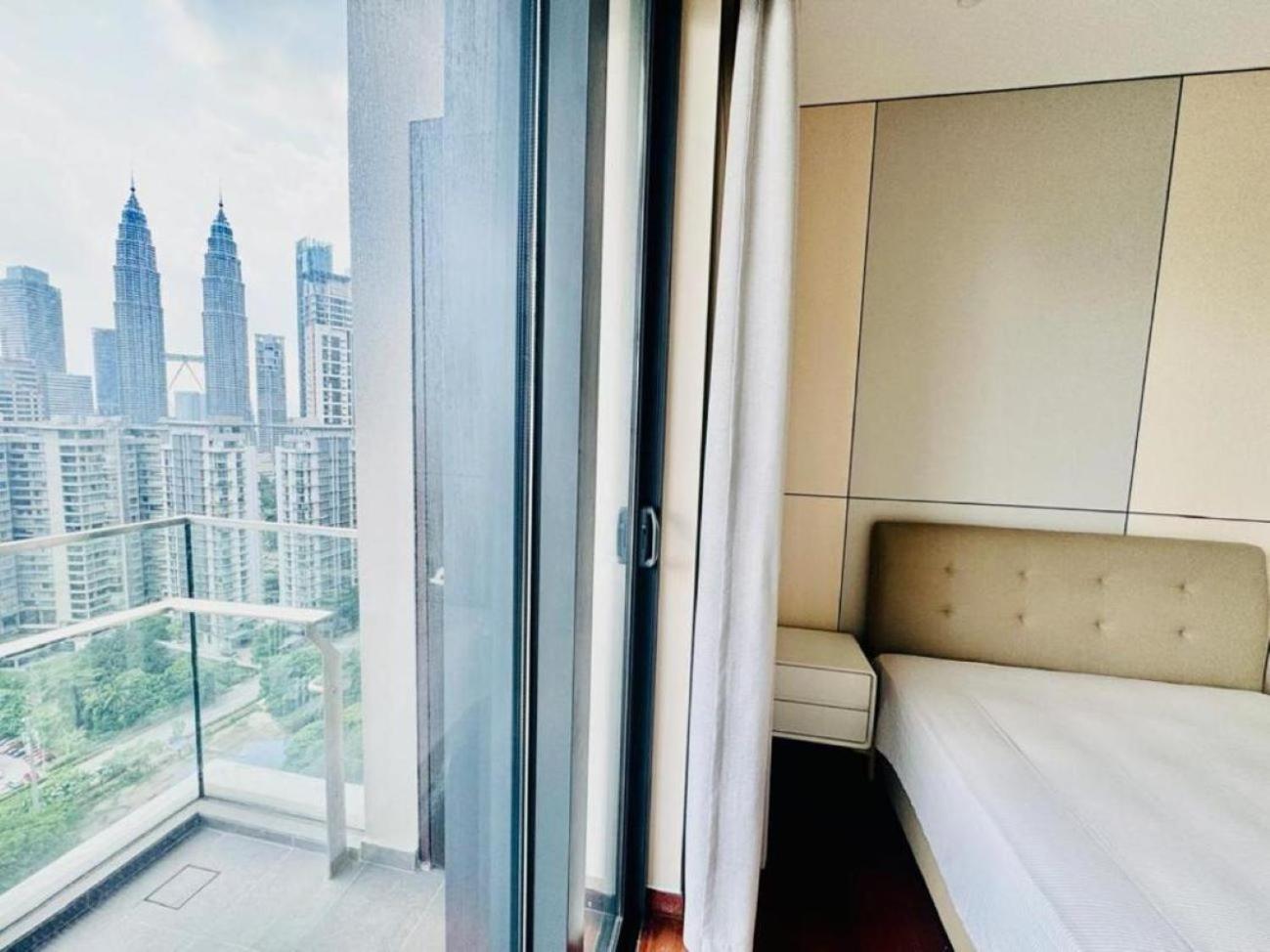 Crown Suites The Manor Klcc Kuala Lumpur City Center Zewnętrze zdjęcie