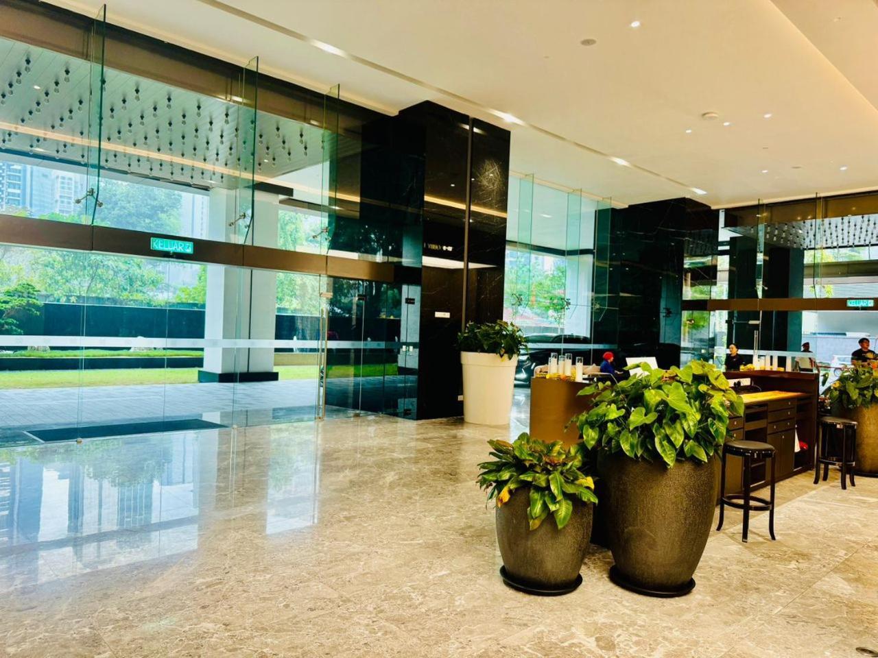 Crown Suites The Manor Klcc Kuala Lumpur City Center Zewnętrze zdjęcie