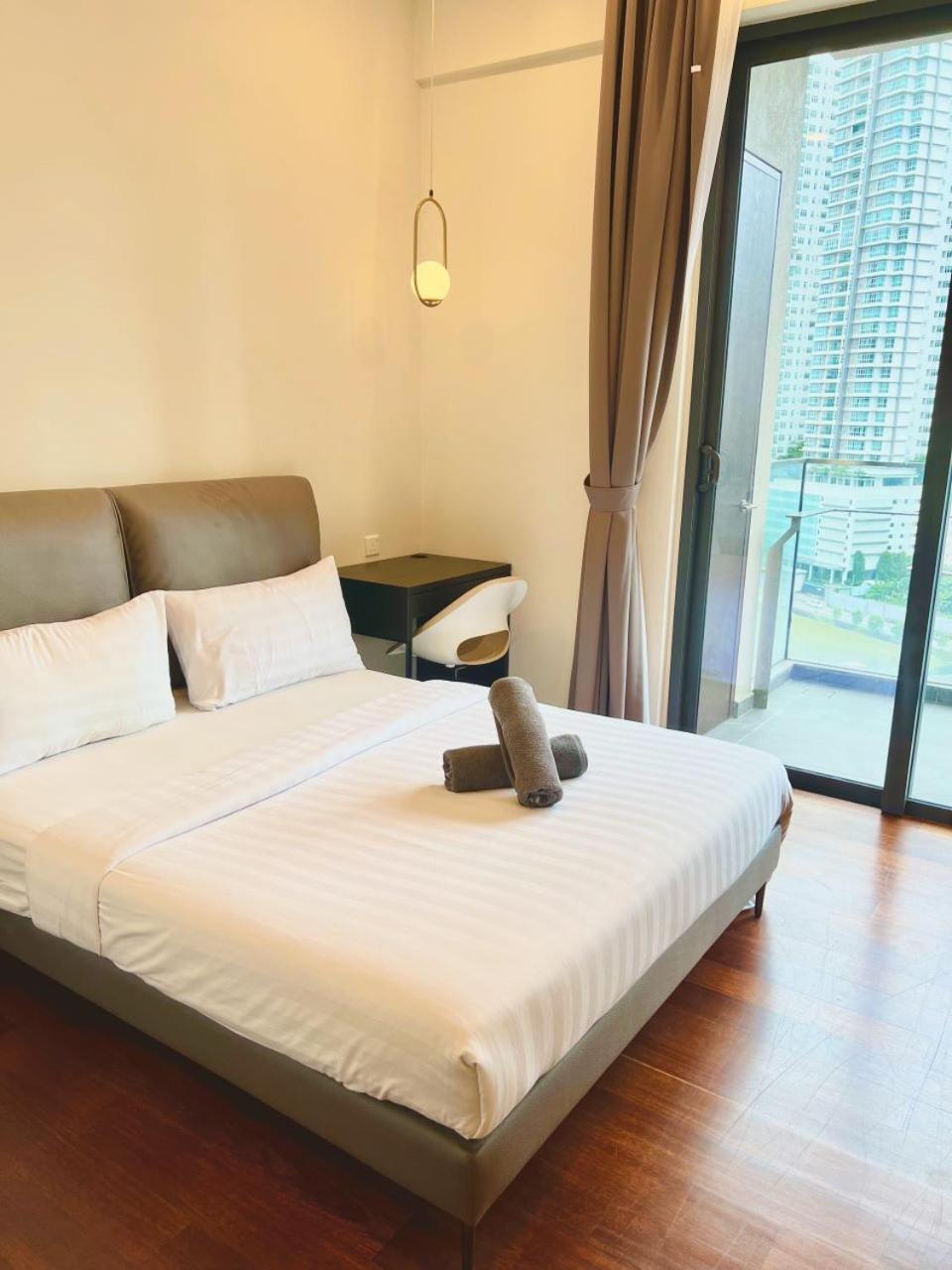 Crown Suites The Manor Klcc Kuala Lumpur City Center Zewnętrze zdjęcie