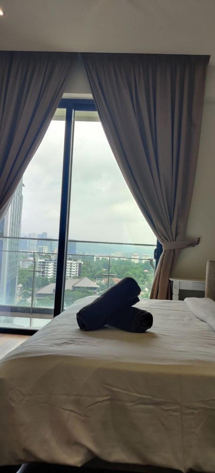 Crown Suites The Manor Klcc Kuala Lumpur City Center Zewnętrze zdjęcie